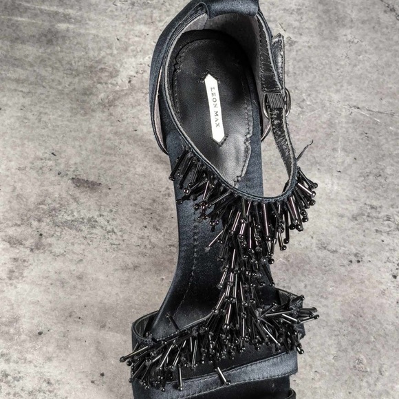 NWT/NIB Leon Max | Black Samba Beaded T-Strap Sandal - 9M - Picture 5 of 10